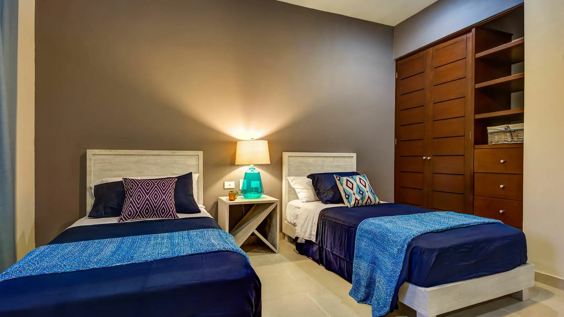 Blue Beach 2 Brm Apt Sleeps 5 Tulum 0*,